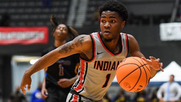 Yazoo City's Tamarion Hoover is one of the 20 seniors to watch in Mississippi high school boys basketball in 2024.